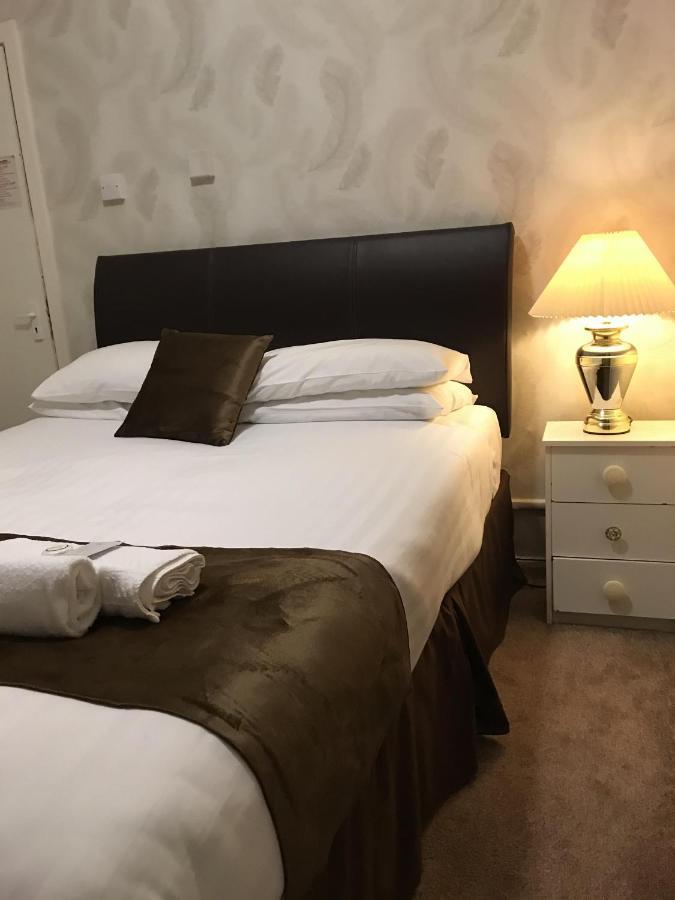 The Feathers Hotel Blackpool Exteriör bild